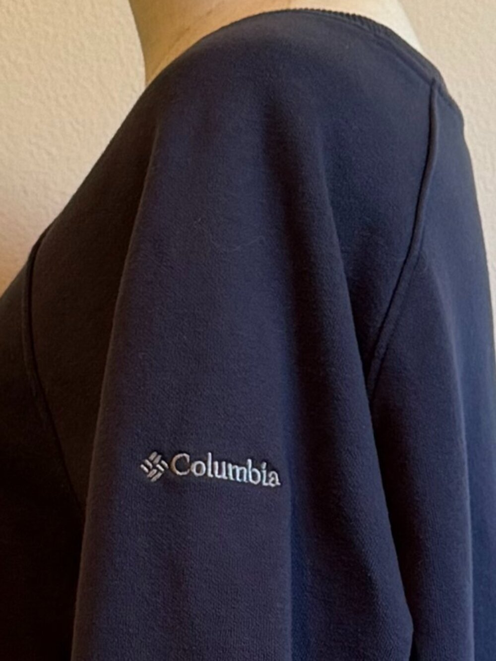 Columbia Graphic Logo Crewneck Sweatshirt XL Blue White GUC - Picture 3 of 6